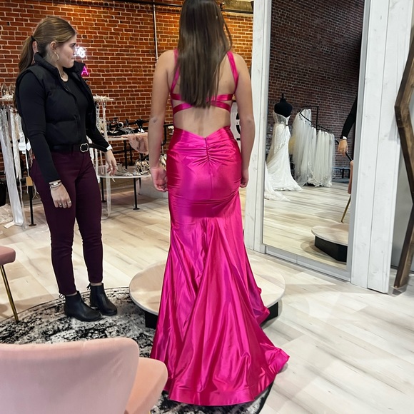 Prom Dess - Picture 2 of 2